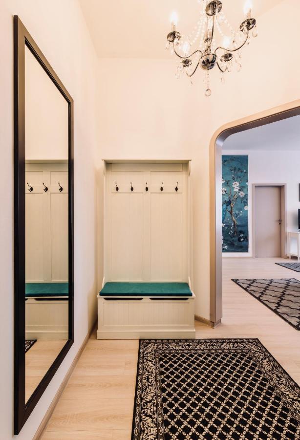 Monarchia Apartman Grand Mosonmagyaróvár 外观 照片