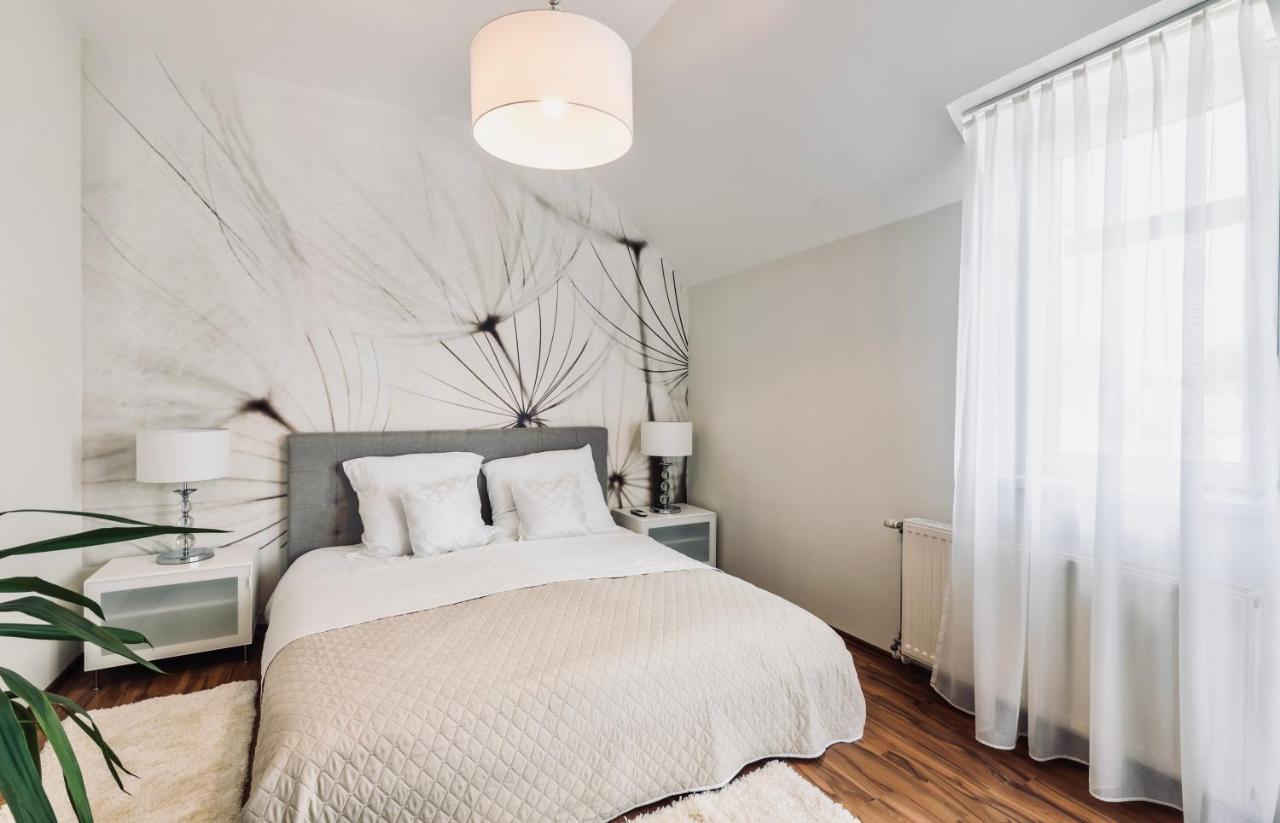 Monarchia Apartman Grand Mosonmagyaróvár 外观 照片