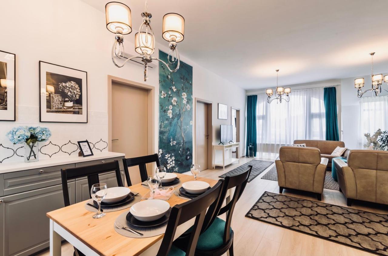 Monarchia Apartman Grand Mosonmagyaróvár 外观 照片